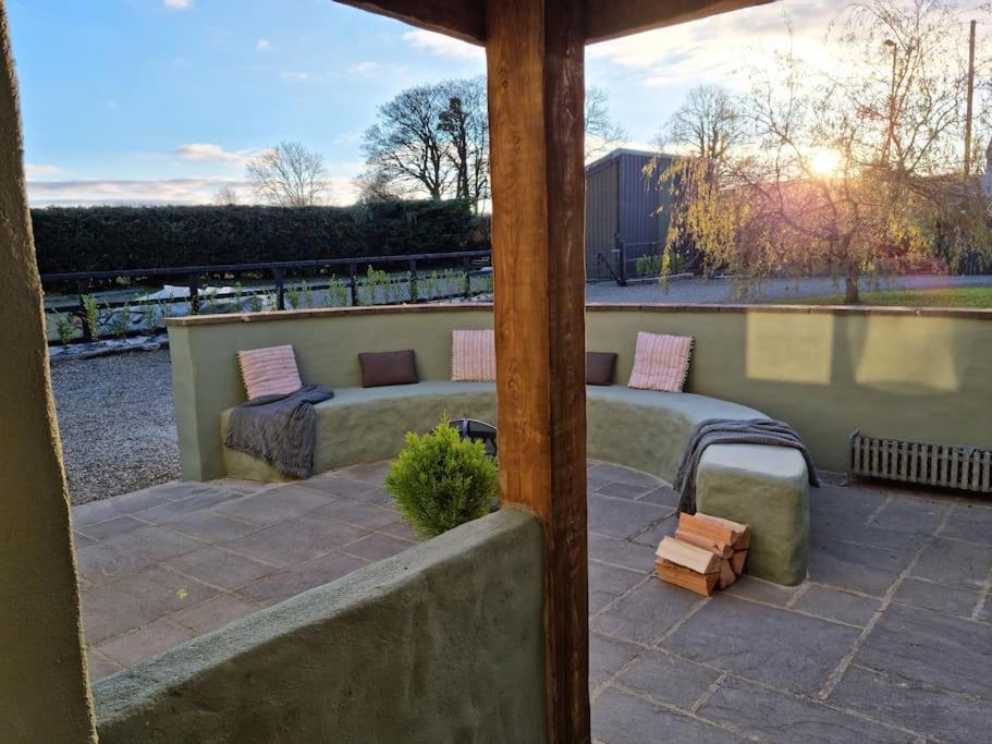 Willow Lodge, Wolfscastle Haverfordwest Kültér fotó
